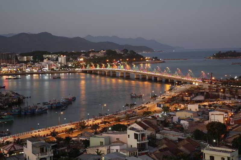Bavico International Hotel Nha Trang Esterno foto